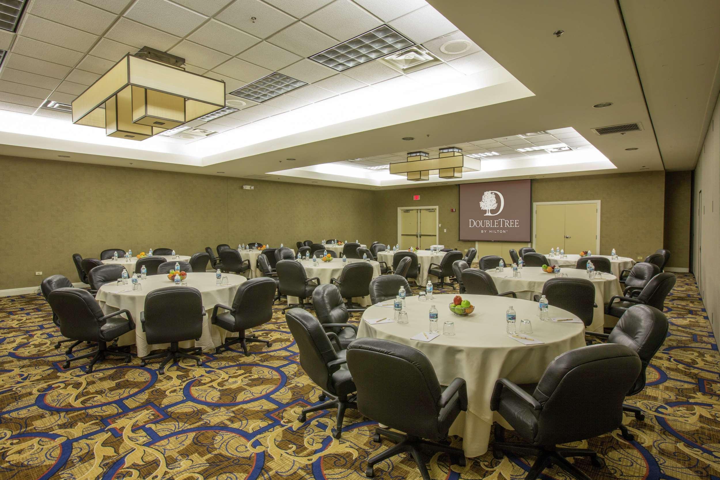 Hotel Doubletree By Hilton Chicago O'Hare Airport-Rosemont Zewnętrze zdjęcie