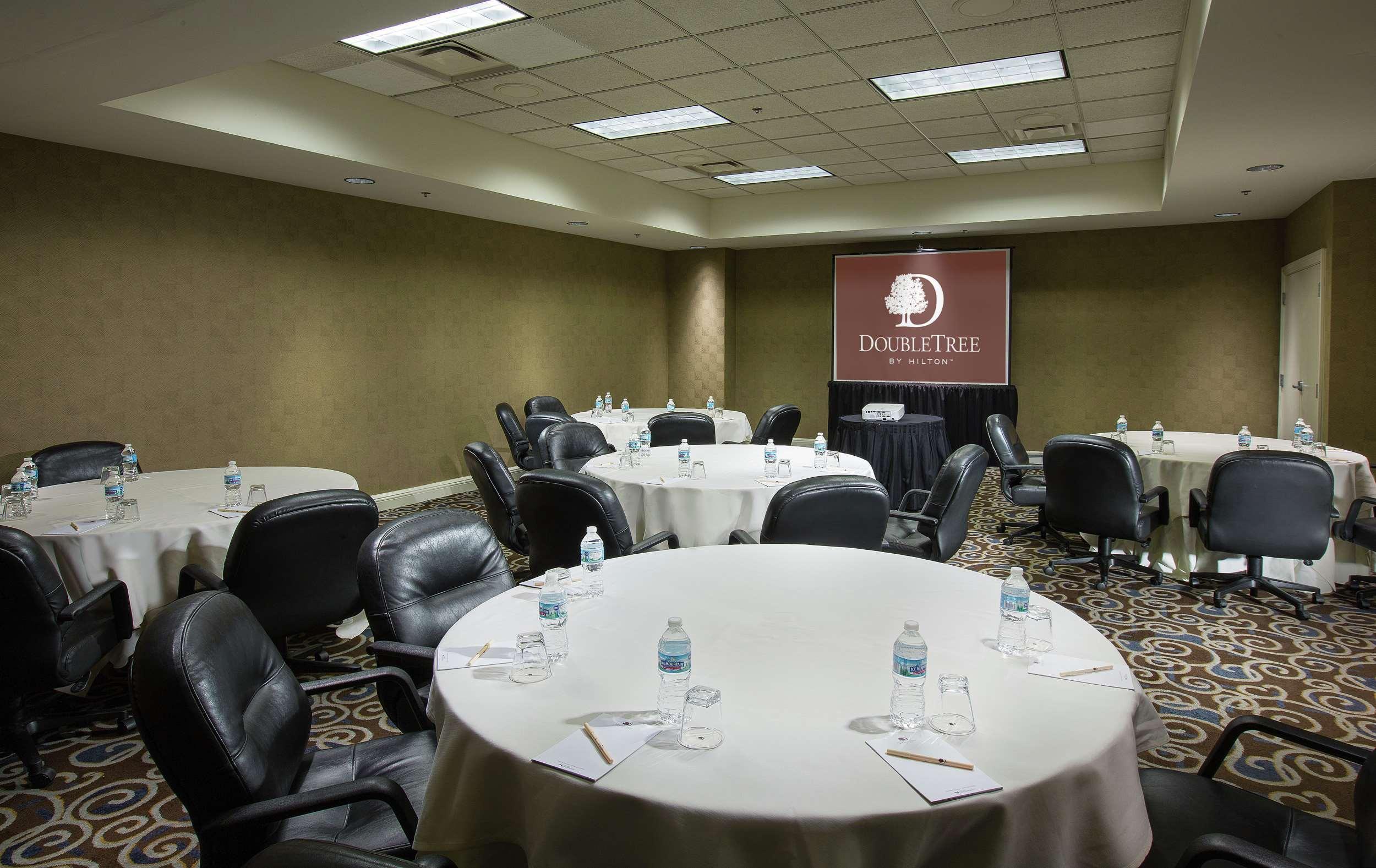 Hotel Doubletree By Hilton Chicago O'Hare Airport-Rosemont Zewnętrze zdjęcie