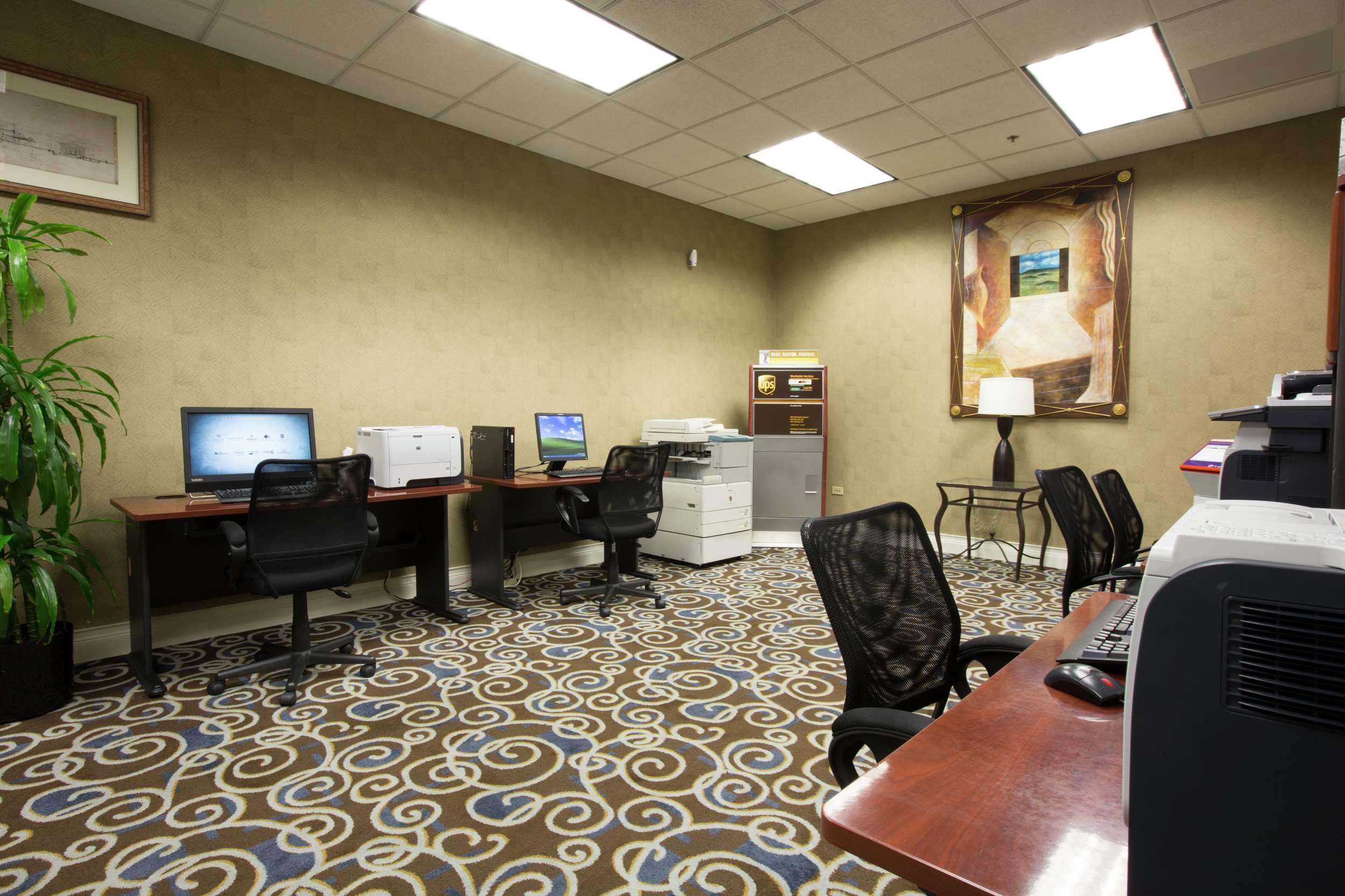 Hotel Doubletree By Hilton Chicago O'Hare Airport-Rosemont Zewnętrze zdjęcie