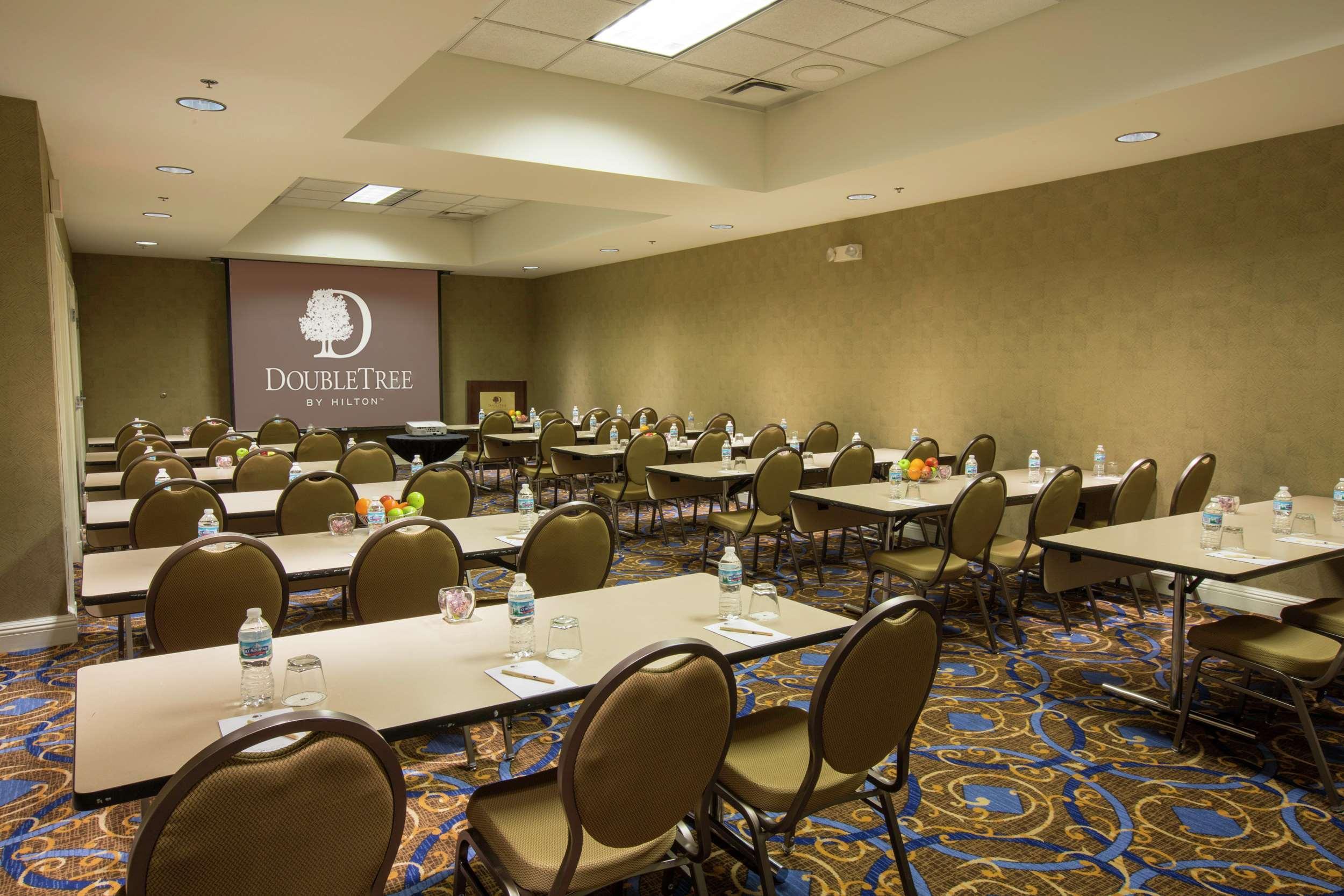 Hotel Doubletree By Hilton Chicago O'Hare Airport-Rosemont Zewnętrze zdjęcie